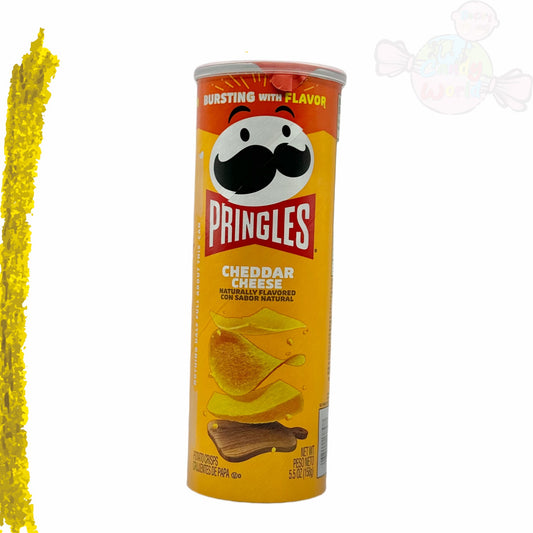 Pringles Cheddar & Cheese